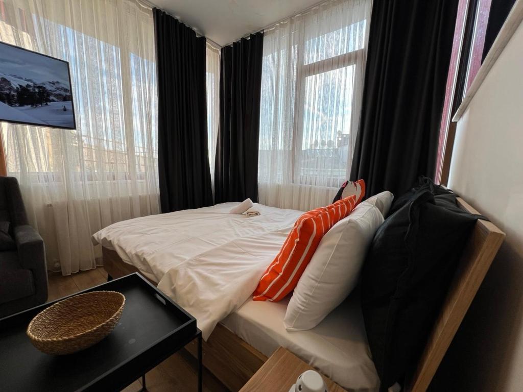 Roj Suite อิสตันบูล ภายนอก รูปภาพ