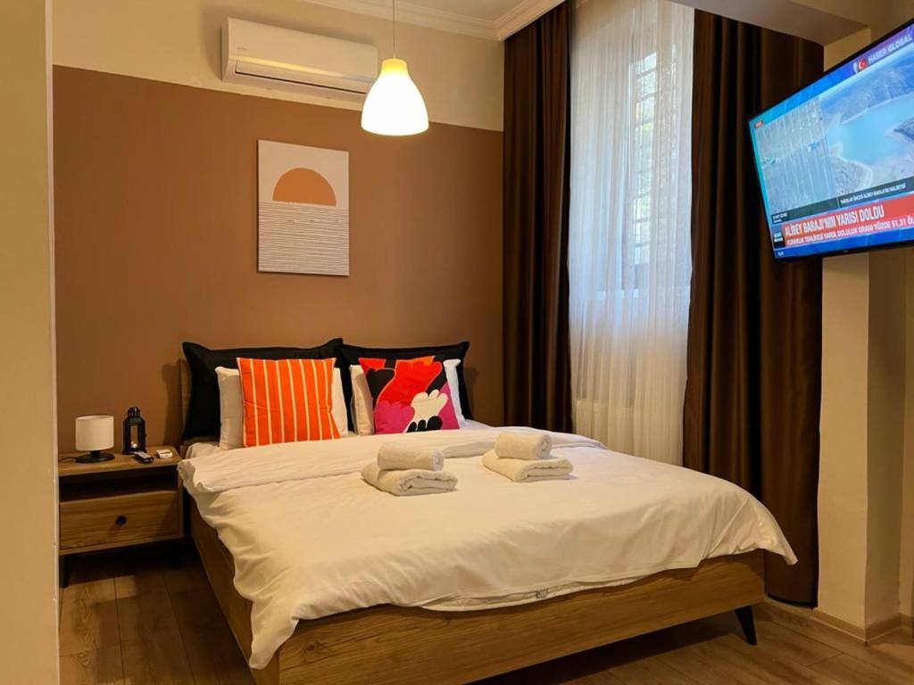Roj Suite อิสตันบูล ภายนอก รูปภาพ